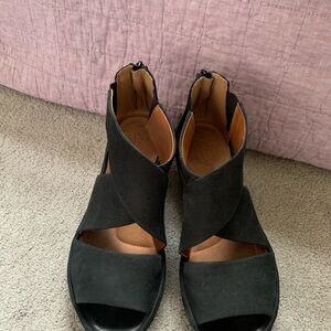 Black Clark’s wedge sandals